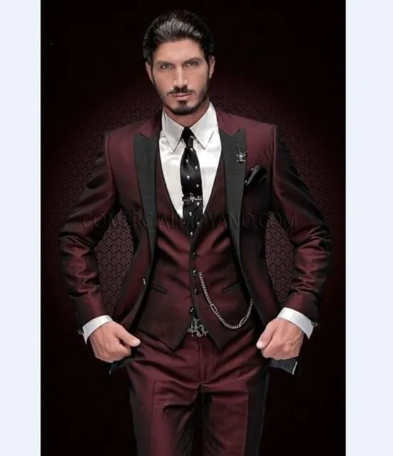 2020 New Arrival Groomsmen Peak Black Lapel Groom Tuxedos Burgundy Men Suits Wedding Best Man Blazer (Jacket Pants Vest)