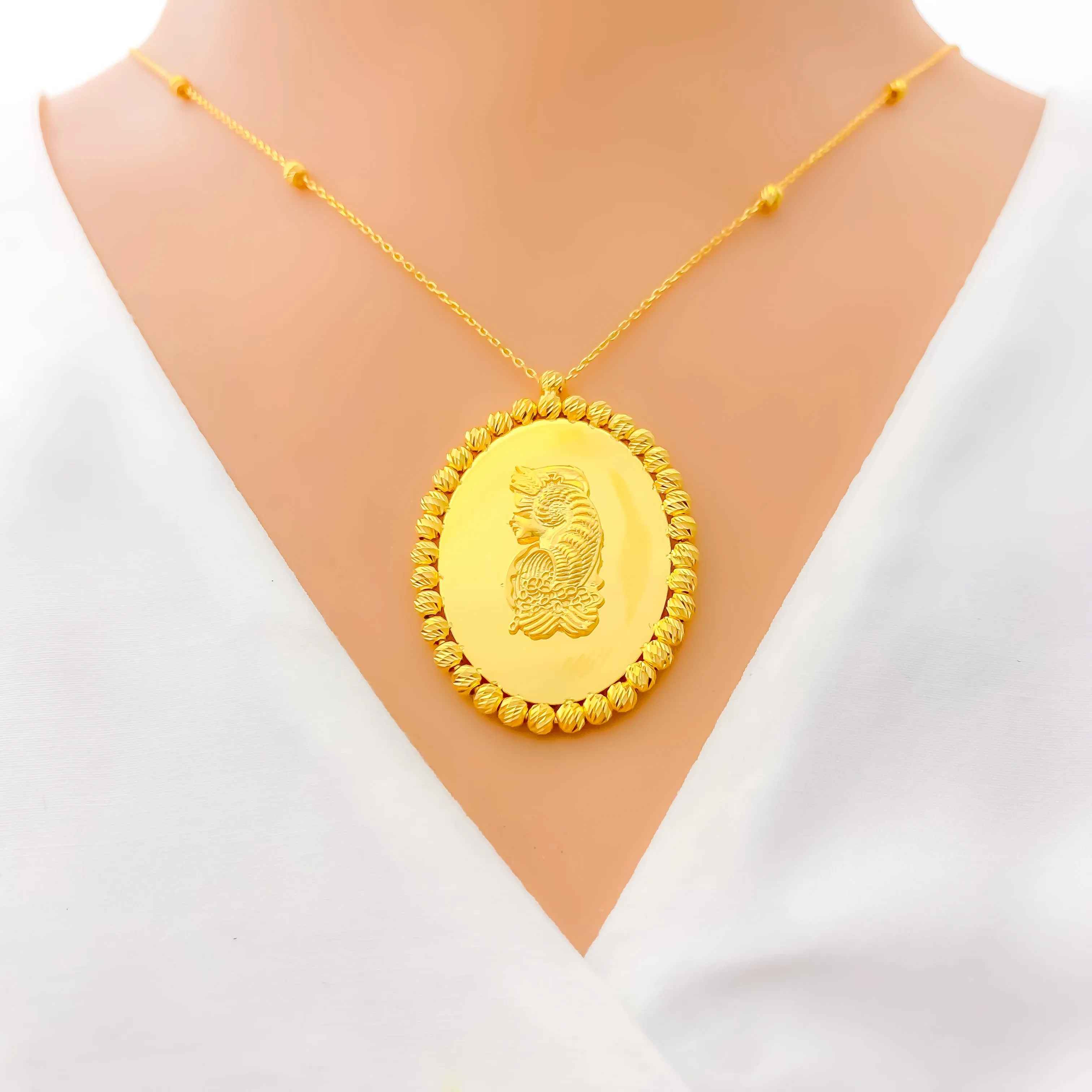 Beautiful Stylish 21k Gold Coin Necklace