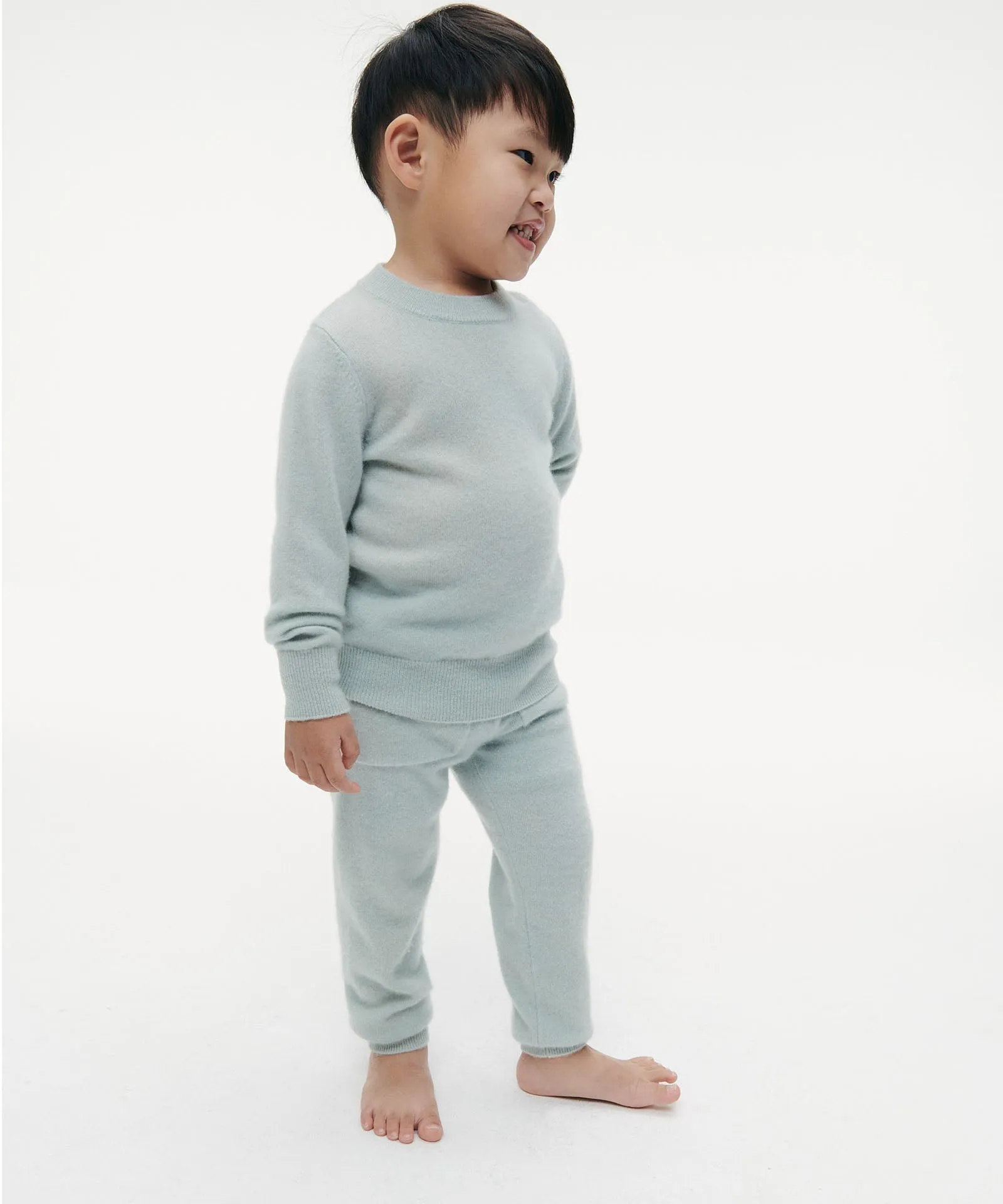 Kid's Signature Cashmere Crewneck Jogger Set