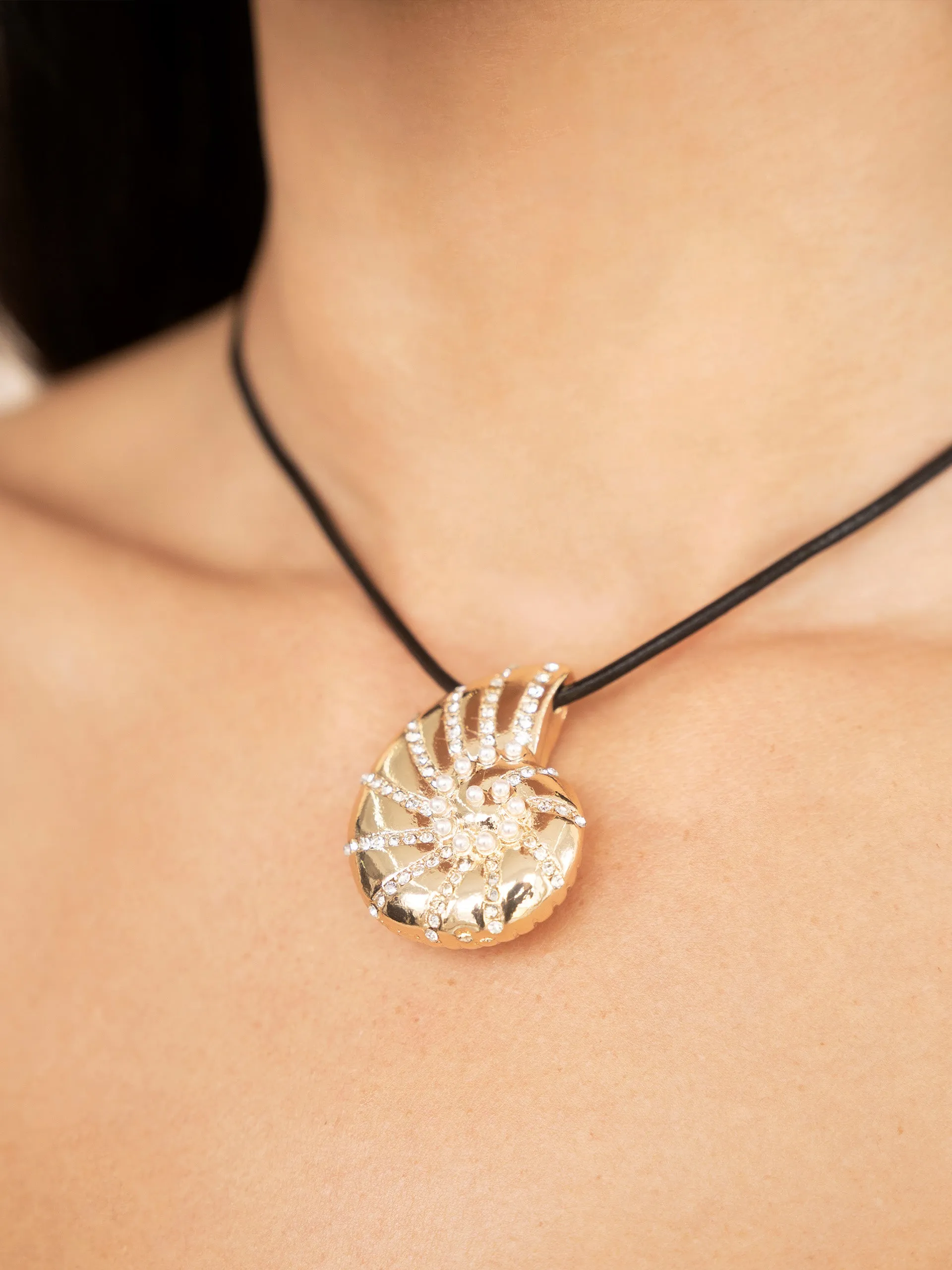 Nautilus Shell Cord Necklace