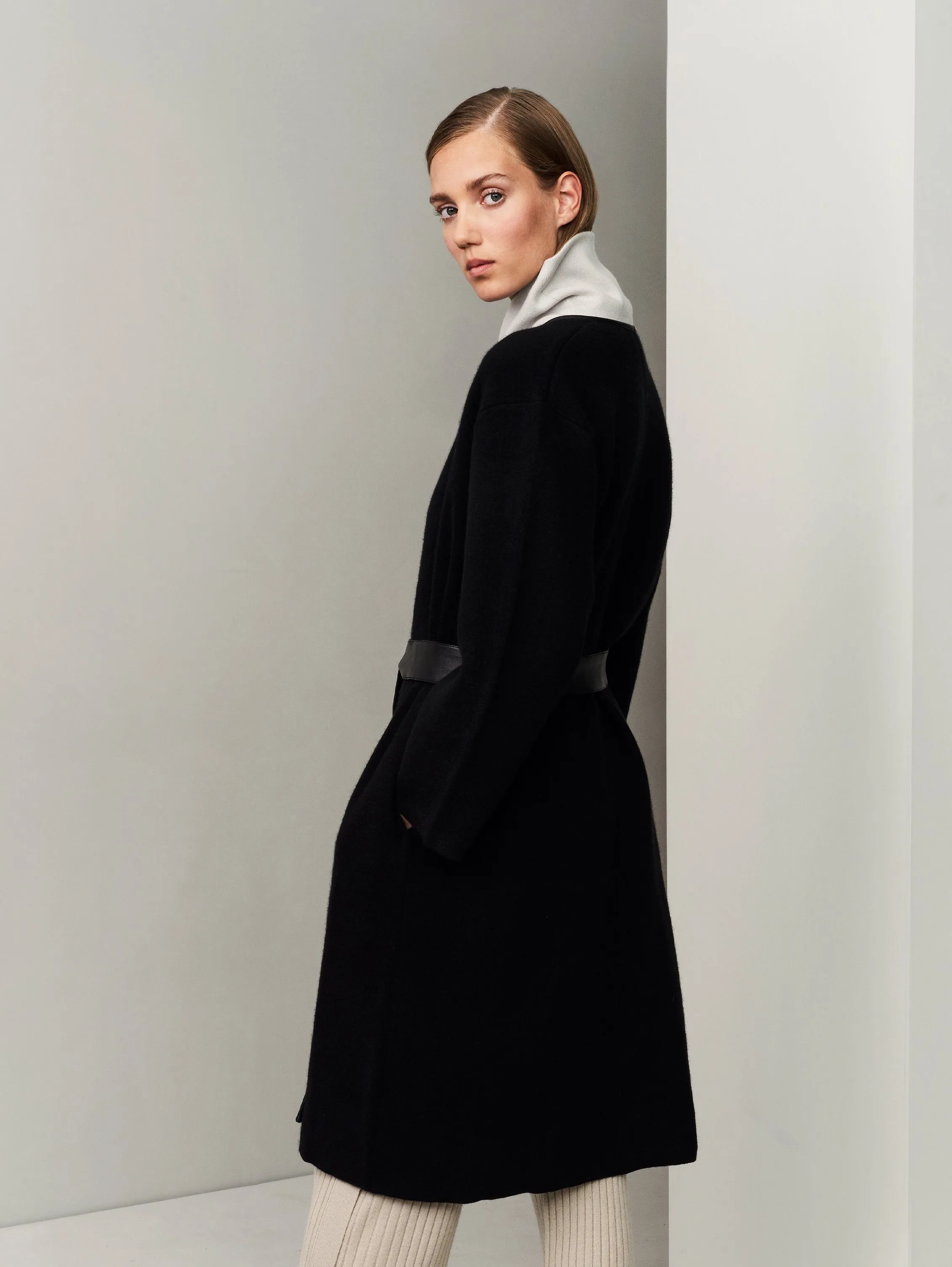 The Movers Cashmere-Leather Wrap Coat - Black